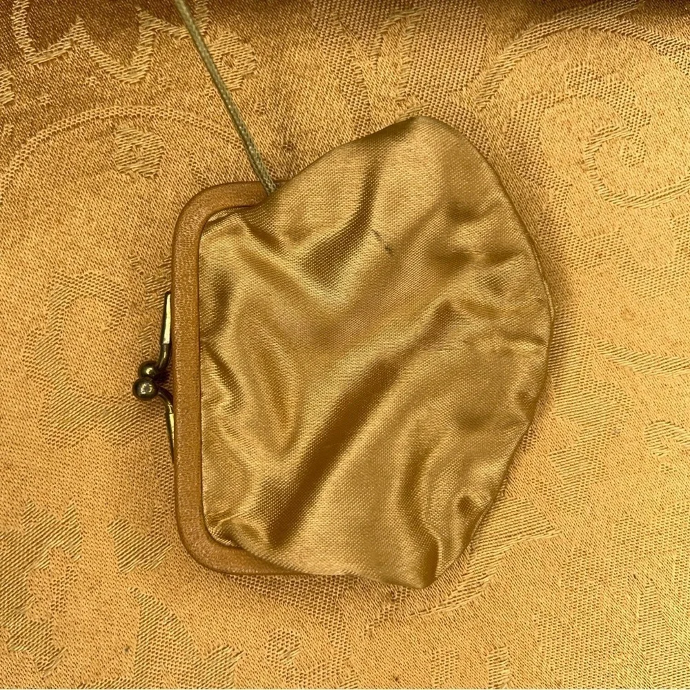 VINTAGE 1930’s ERA DARK BLUE VELVET HANDBAG PURSE RETRO PINUP SATIN LINED FORMAL